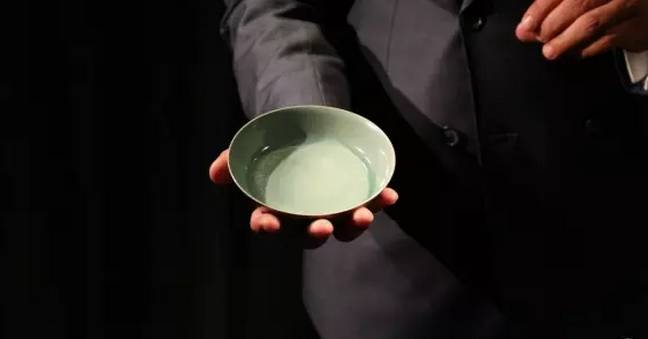 香港苏富比2017汝窑,盘点苏富比秋拍瓷器