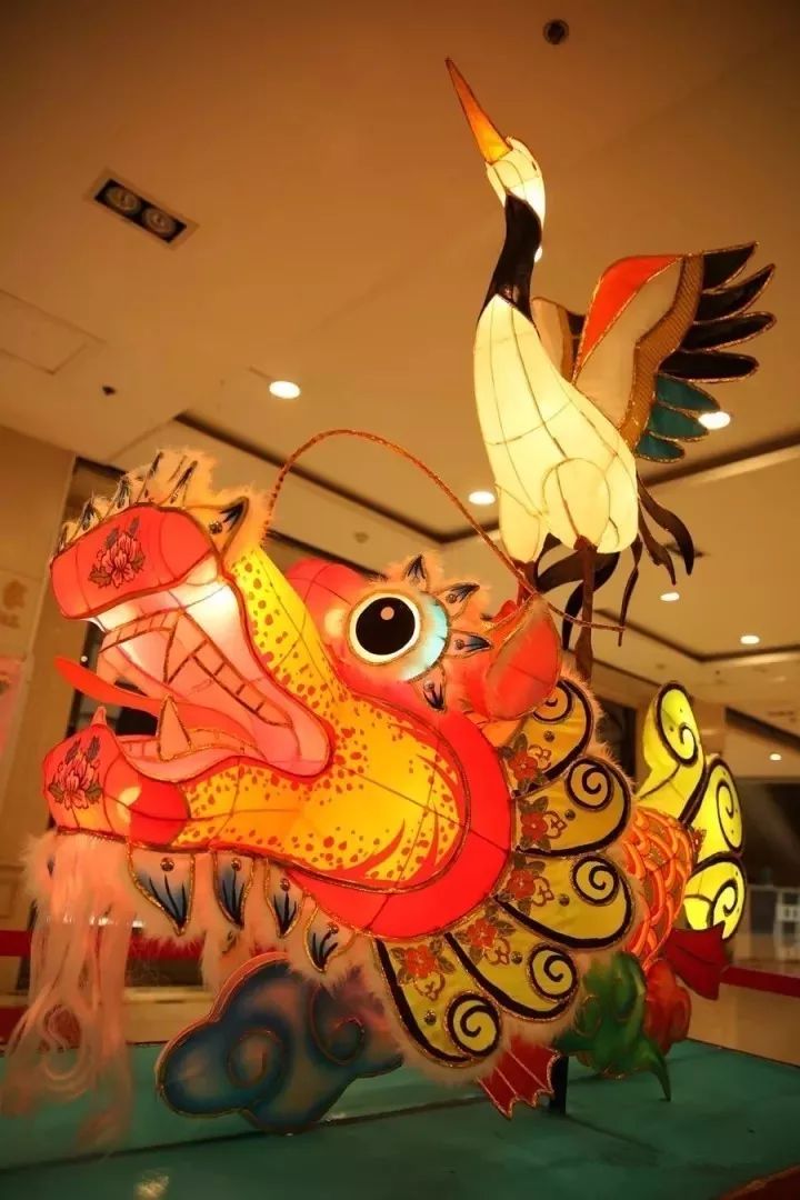 匠心制作｜传统匠人的手作灯都汇聚在海宁皮革城！