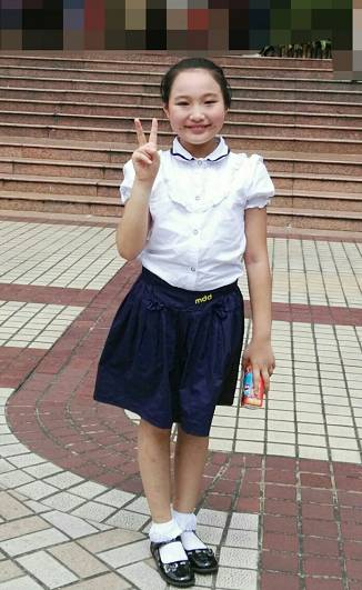 为什么玻璃杯倒热水摇晃会炸裂,玻璃杯装热水炸裂原因