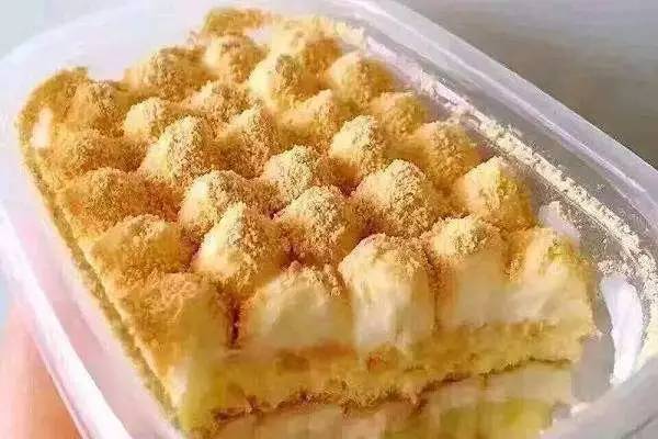 喜欢吃甜品的妹子、情侣们不用担心会发胖，网红爆款豆乳盒子比妖艳*货贱**好吃多了！