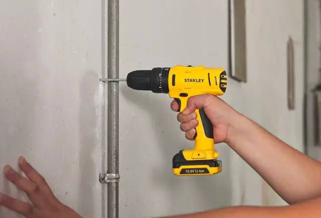 充电式起子电钻12v电池,奇牧起子机电钻便携夹头