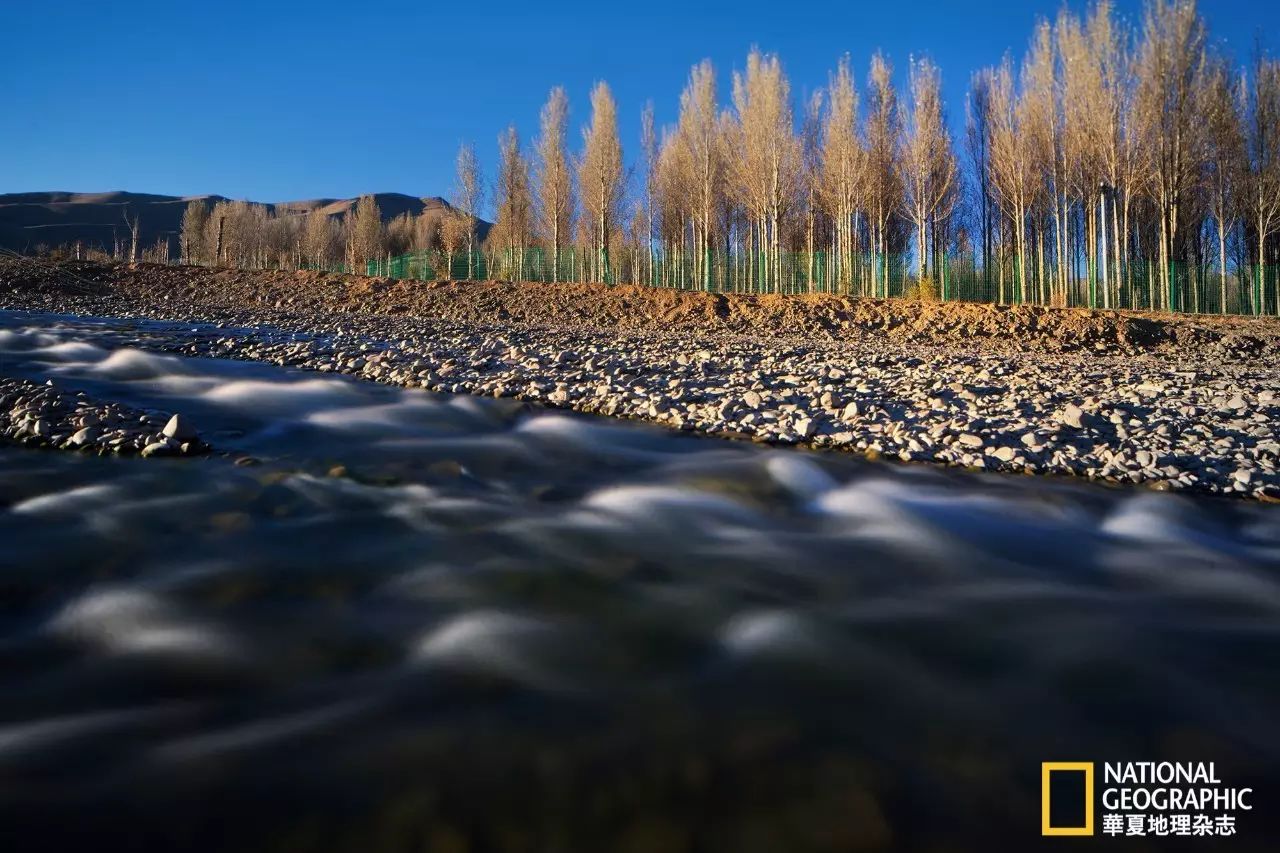 国庆目的地｜稻城亚丁，传说中“水蓝色星球上的最后一片净土”
