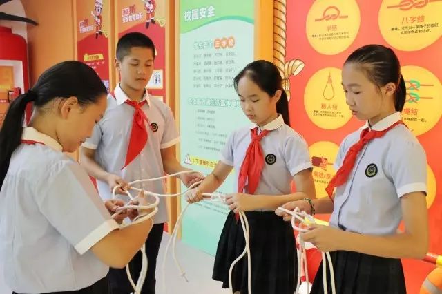 特别关注别人的生活什么心态,特别关注你生活的人