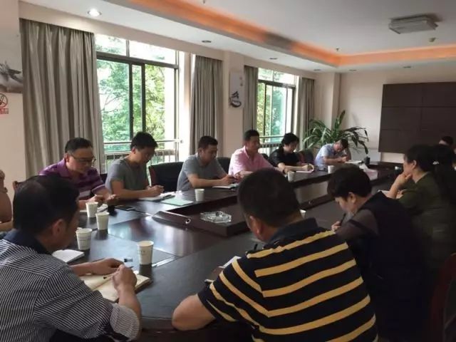 简讯今日要闻,今日头条新闻简讯最新消息