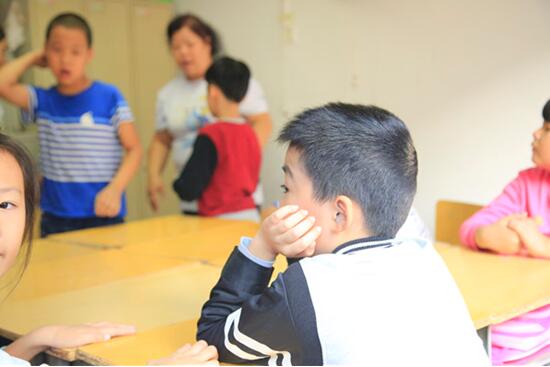 走进自闭症谱系障碍儿童,自闭症星星的孩子回归地球