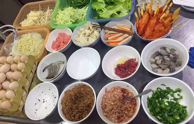 华辉拉肠和荔银肠粉哪个好吃,广州拉肠和潮汕肠粉区别