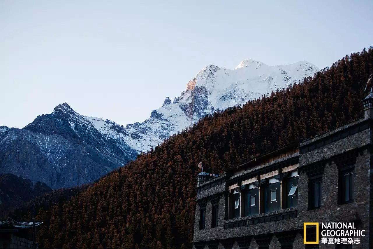 国庆目的地｜稻城亚丁，传说中“水蓝色星球上的最后一片净土”