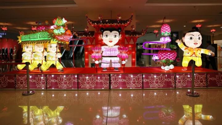 匠心制作｜传统匠人的手作灯都汇聚在海宁皮革城！