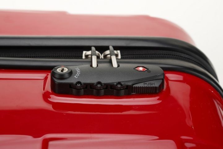 行李箱丢了怎么找回来啊,行李箱丢了怎么安慰