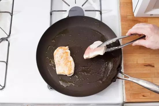 教你如何做西餐牛排,苹果西餐怎么做好吃