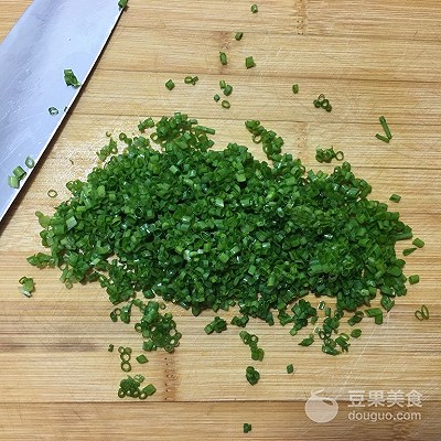 葱香曲奇饼干的做法,葱香曲奇饼干的烤箱做法