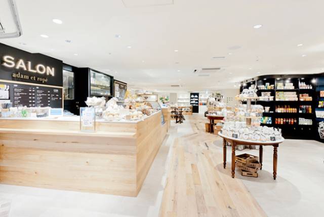 国庆去东京？那这条微信你得收好了！20家不务正业的最时髦小店让你买不停……