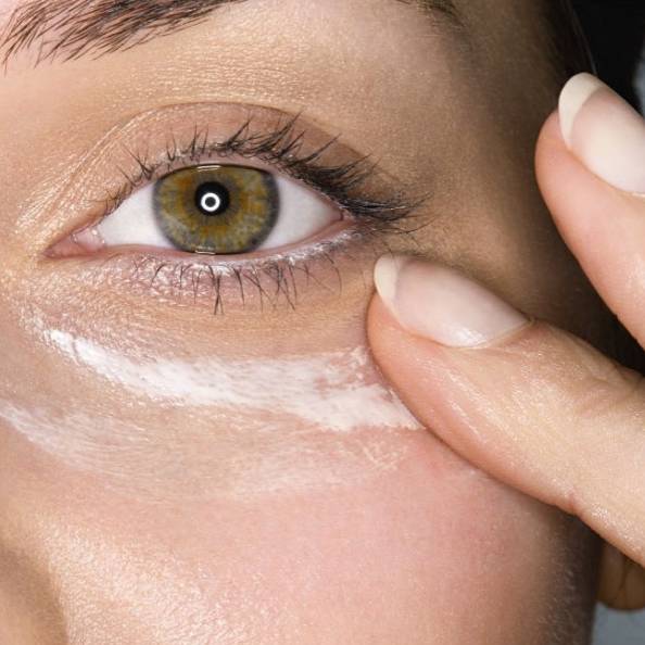 三十岁平价干皮护肤品套装推荐,不到一百块全套化妆品