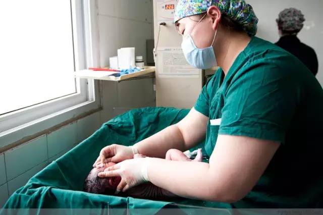 剖腹产全景记录,剖腹产恢复不同时期的照片