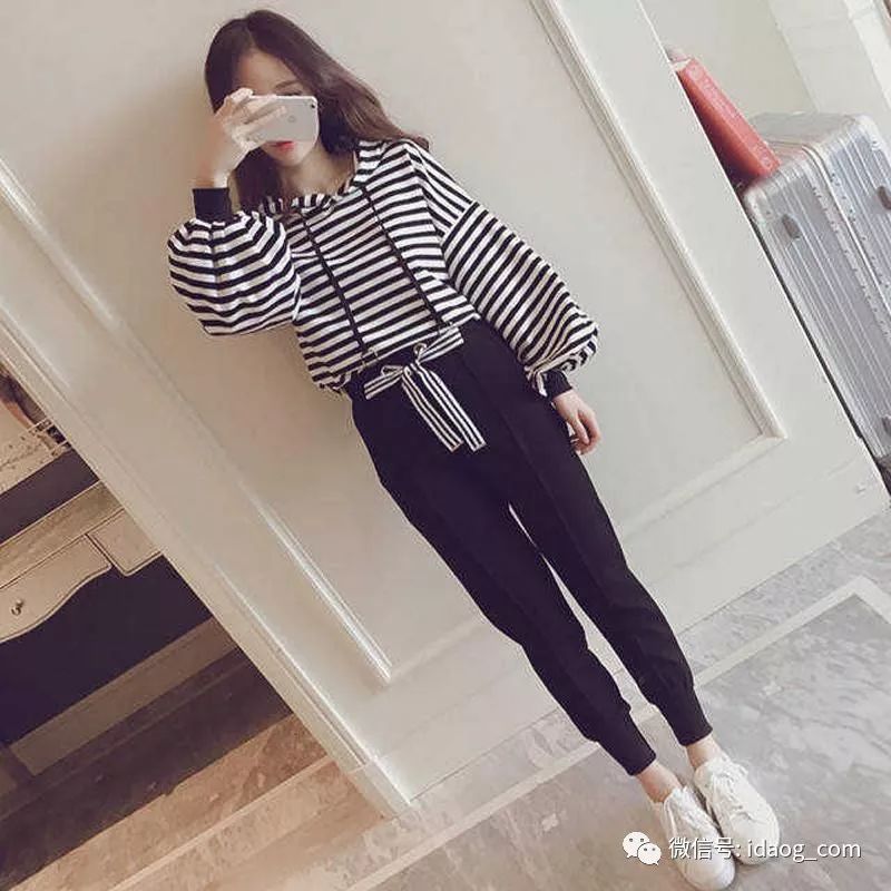 休闲运动套装女款爆款2024新款,潮流穿搭各款气质十足的运动套装