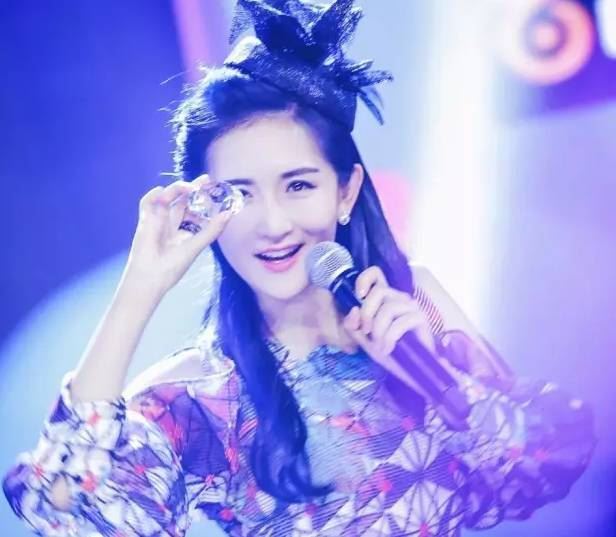 张杰给谢娜礼物,张杰给谢娜的礼物