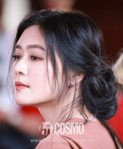 美人计戴眼镜刘海怎么剪好看,肉肉脸型适合什么刘海