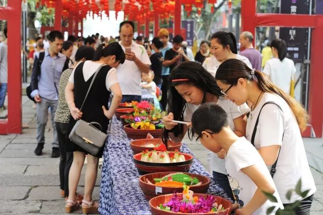 十一何必远行，余杭12个美到窒息的景点任你玩！