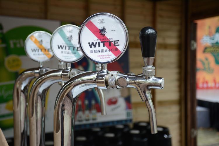 朋友,侬酒量哪能?国庆去共青森林公园拼一杯吧,iPhone8等着你