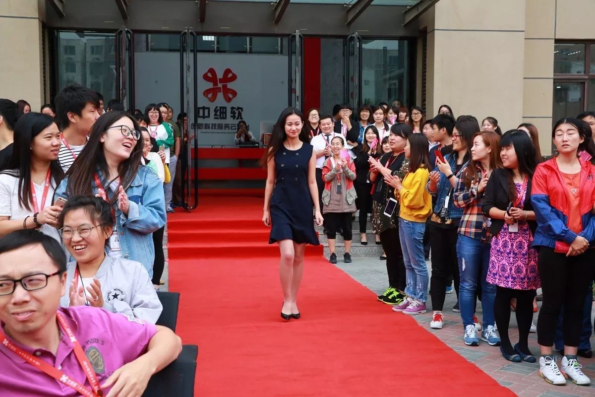 万众瞩目的中细软“男神女神”到底长啥样？！