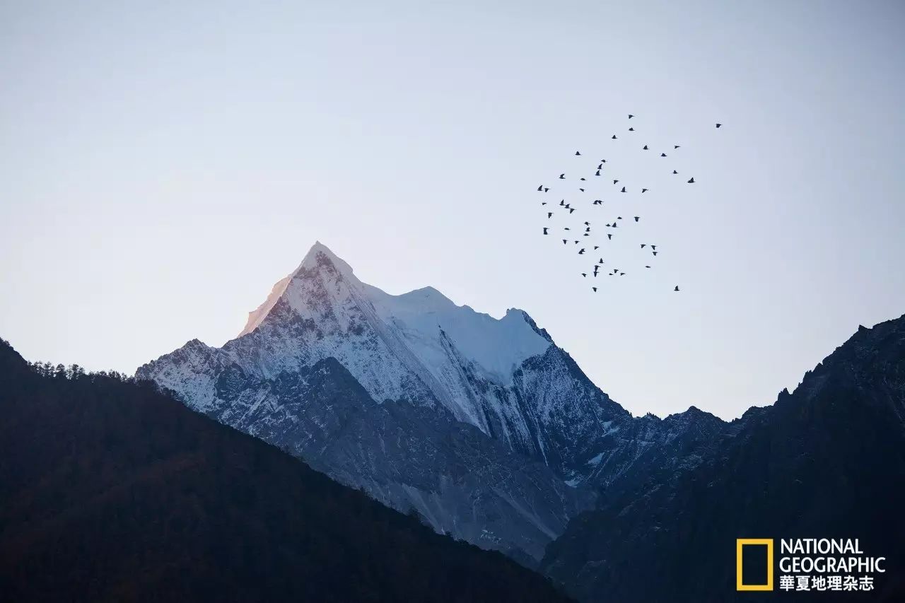 国庆目的地｜稻城亚丁，传说中“水蓝色星球上的最后一片净土”