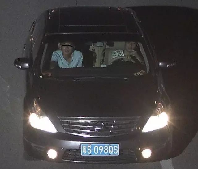 在东莞电动车被抓拍怎么处理违章,摩托车在东莞开会被抓拍吗