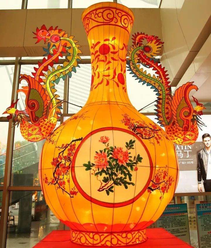 匠心制作｜传统匠人的手作灯都汇聚在海宁皮革城！