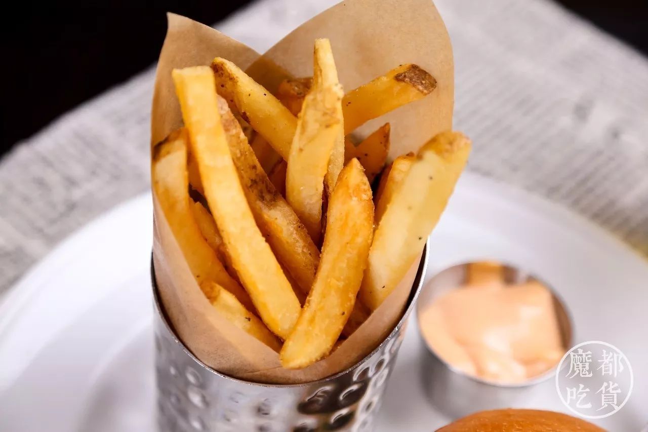 鍟ら厭闊充箰缇庨鐕冪垎鐜板満,鍏ㄧ悆缇庨姝屾洸