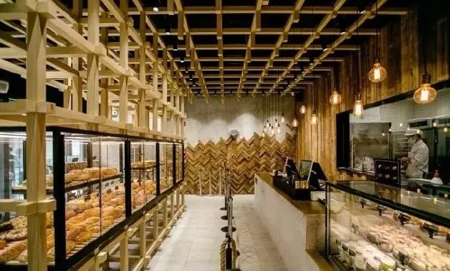 看看这个欧包月入百万的“调性”，一言不合就长见识了！