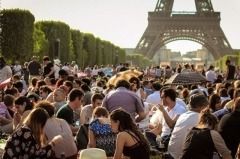 我早说过，国庆期间只有单位人少又便宜