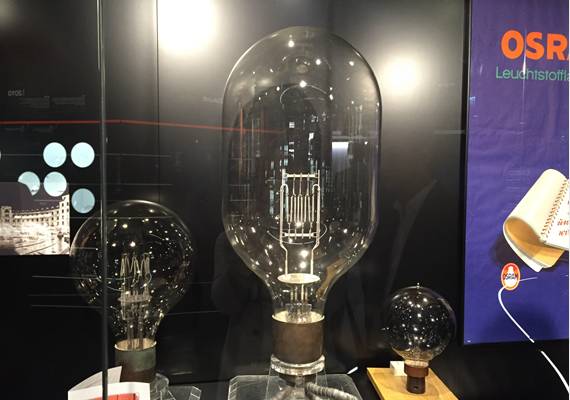 工业强市产业兴市项目,产业集群推进工业强市的路径分析