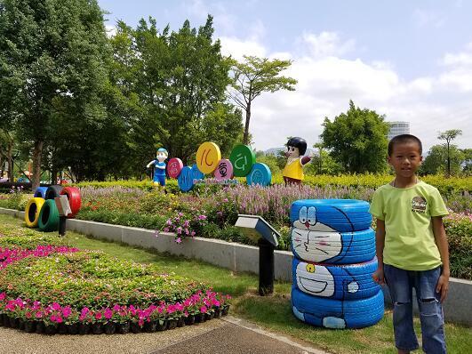 「惊喜」小黄人,机器猫,新升级的福州儿童公园简直萌翻了!快来留下你的涂鸦记忆吧!