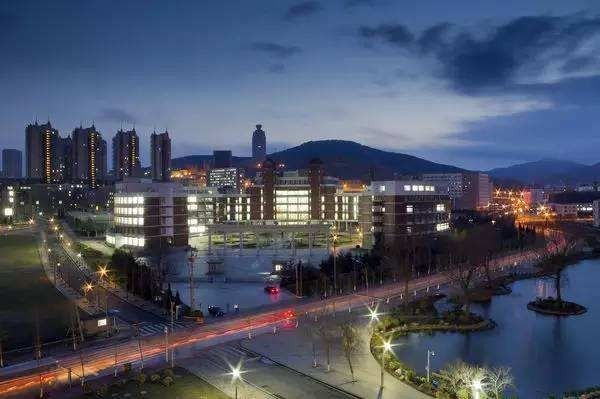 人大刚来,清华也来了!青岛整整崛起4座“大学城”,都是大腕~快看有你家么