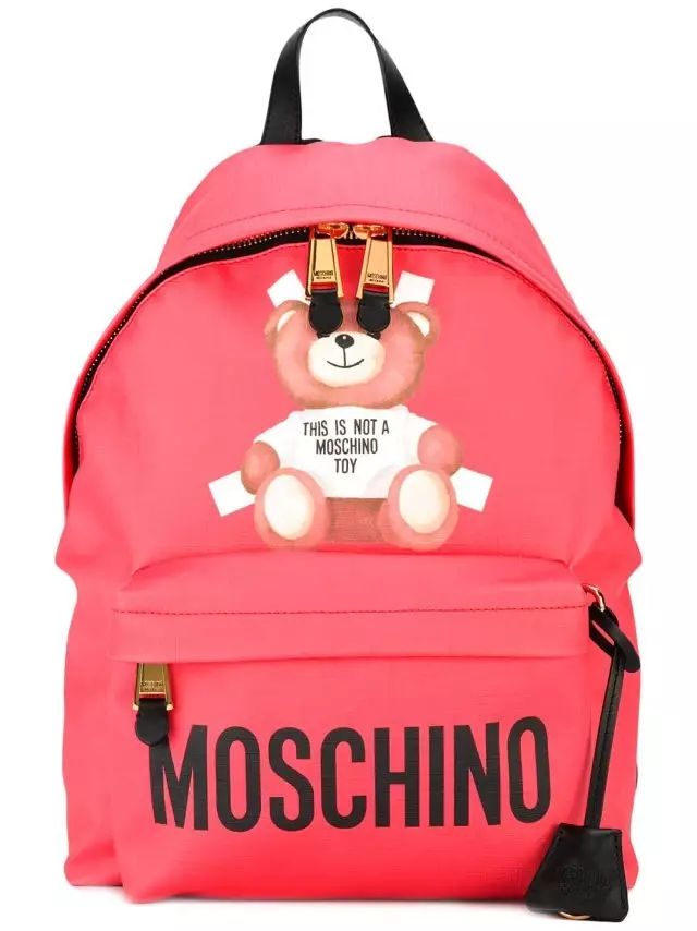 迪丽热巴包包里的东西,迪丽热巴甲壳虫包包