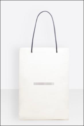 这个钥匙串要卖7550！网友：看门大爷最时尚