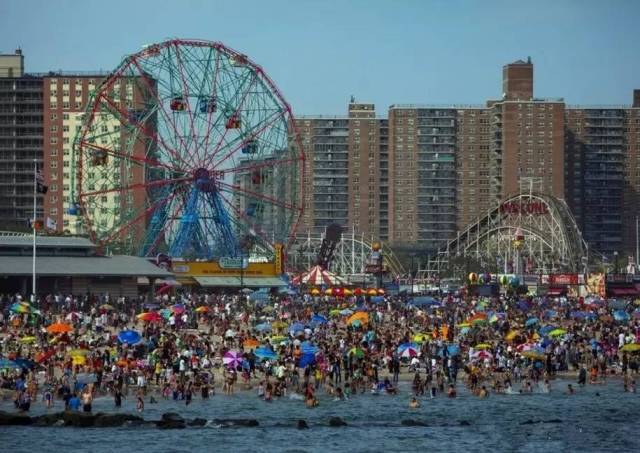 我早说过，国庆期间只有单位人少又便宜