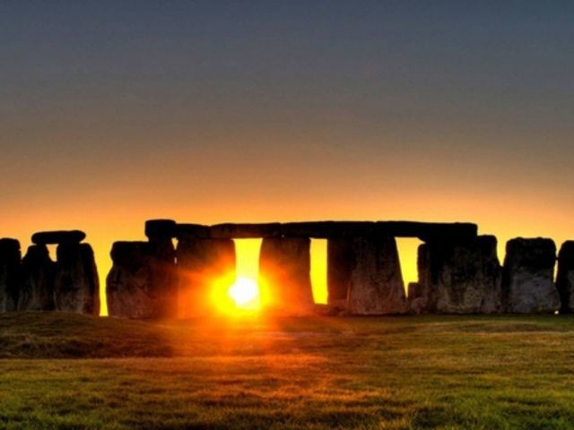 我早说过，国庆期间只有单位人少又便宜