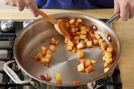 教你如何做西餐牛排,苹果西餐怎么做好吃