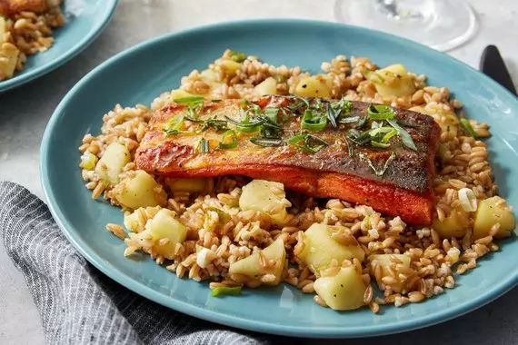 教你如何做西餐牛排,苹果西餐怎么做好吃