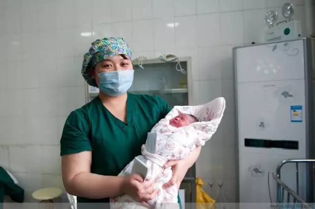 剖腹产全景记录,剖腹产恢复不同时期的照片