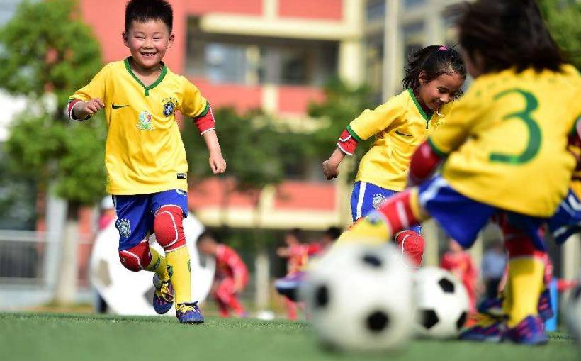 足球特色示范幼儿园多少所,37所足球特色学校