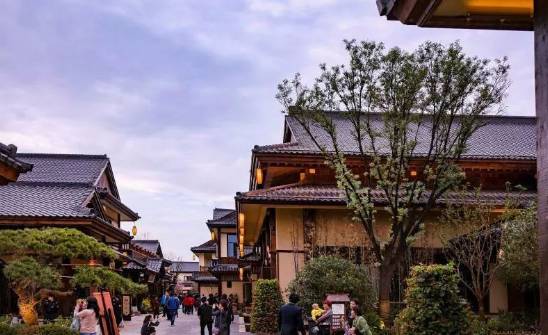 西安不用开车适合去玩的地方,西安周边秋天一日游最佳景点推荐