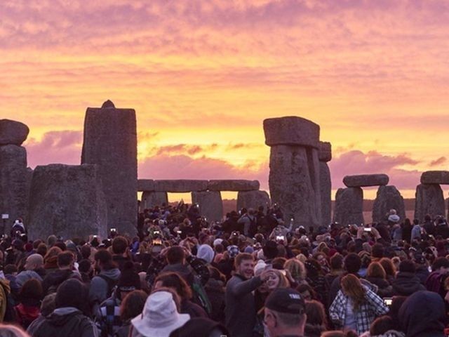 我早说过，国庆期间只有单位人少又便宜