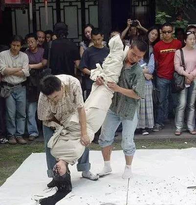 书法就毁在这3种人手上,世界上最吓人的书法