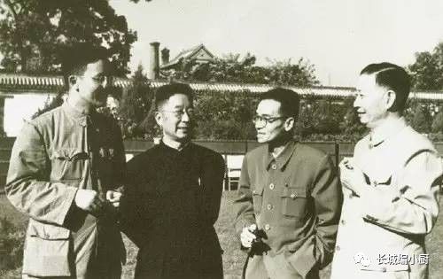 永不再来的合影,时光已逝永不回大合影