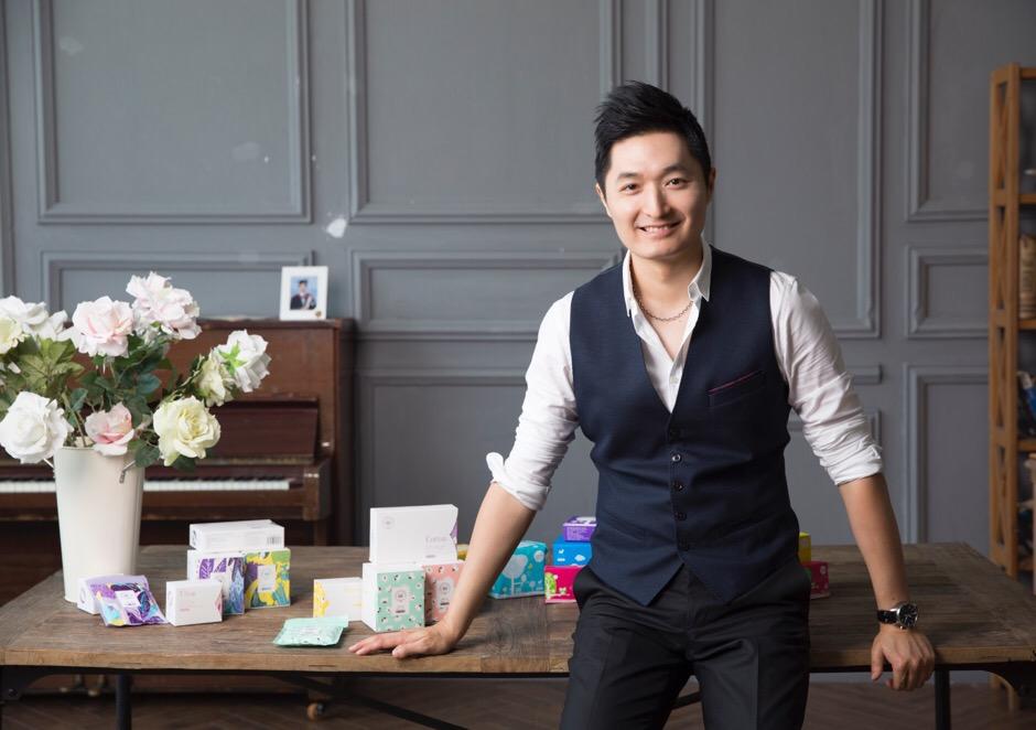 月销300万的姨妈巾竟是个直男做的医用级棉料潮牌设计讨好90后