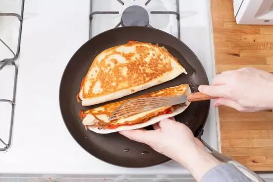 教你如何做西餐牛排,苹果西餐怎么做好吃