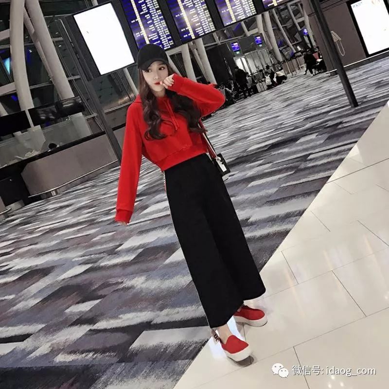 休闲运动套装女款爆款2024新款,潮流穿搭各款气质十足的运动套装