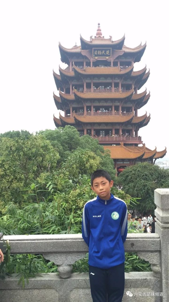 棒棒哒优秀少年,鄂尔多斯入选全国足球队的名单