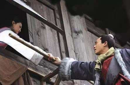 千万别做“小脚”女人